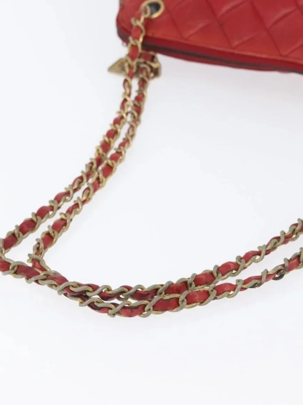 CHANEL Matelasse Chain Shoulder Bag Leather Red Gold CC Auth 169739